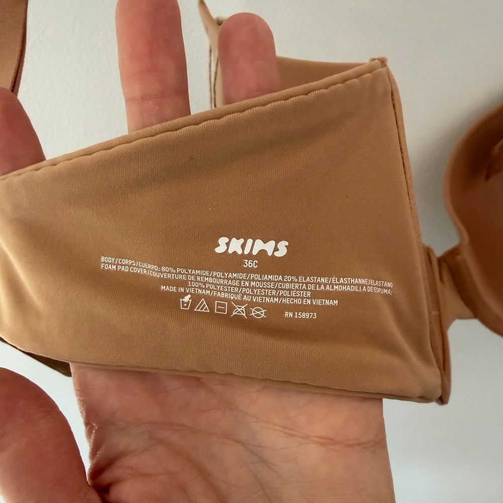 Skims fits everybody t-shirt bra 36C Tan Underwire Bra - Picture 7 of 7